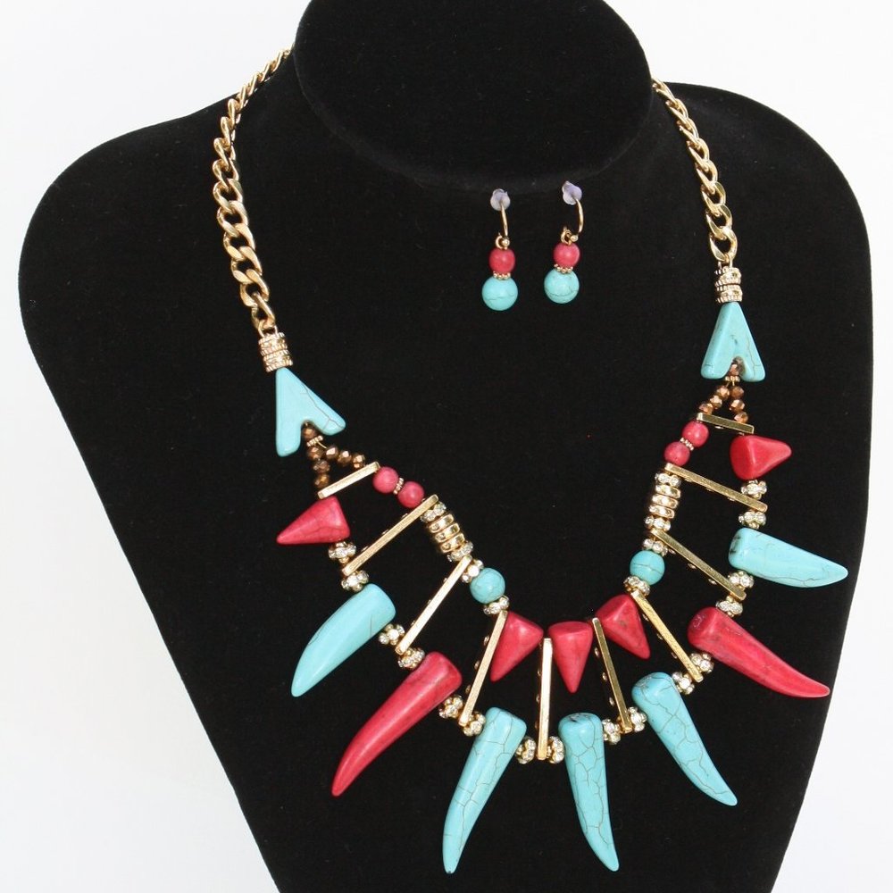 Horn Necklace Jewelry Set (Black Panther Inspired)